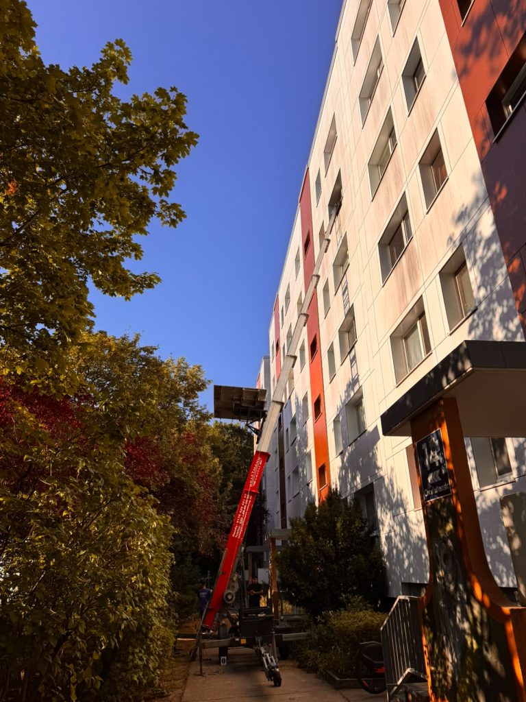 Möbellift beim Mini-Umzug in Berlin – Kraftmann Umzüge